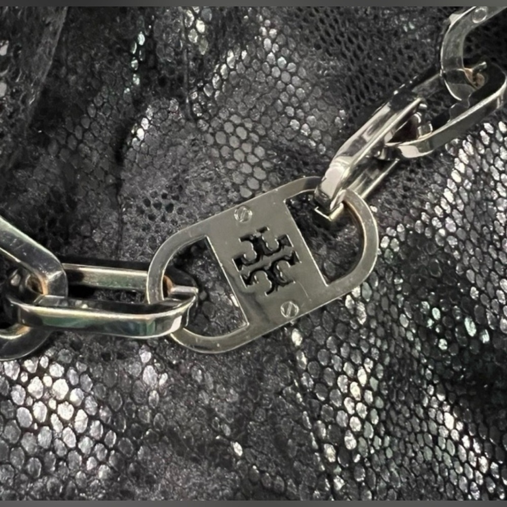 EUC Tory Burch Large Natalya Hobo Black Leather Snake/Bag - Picture 11 of 11